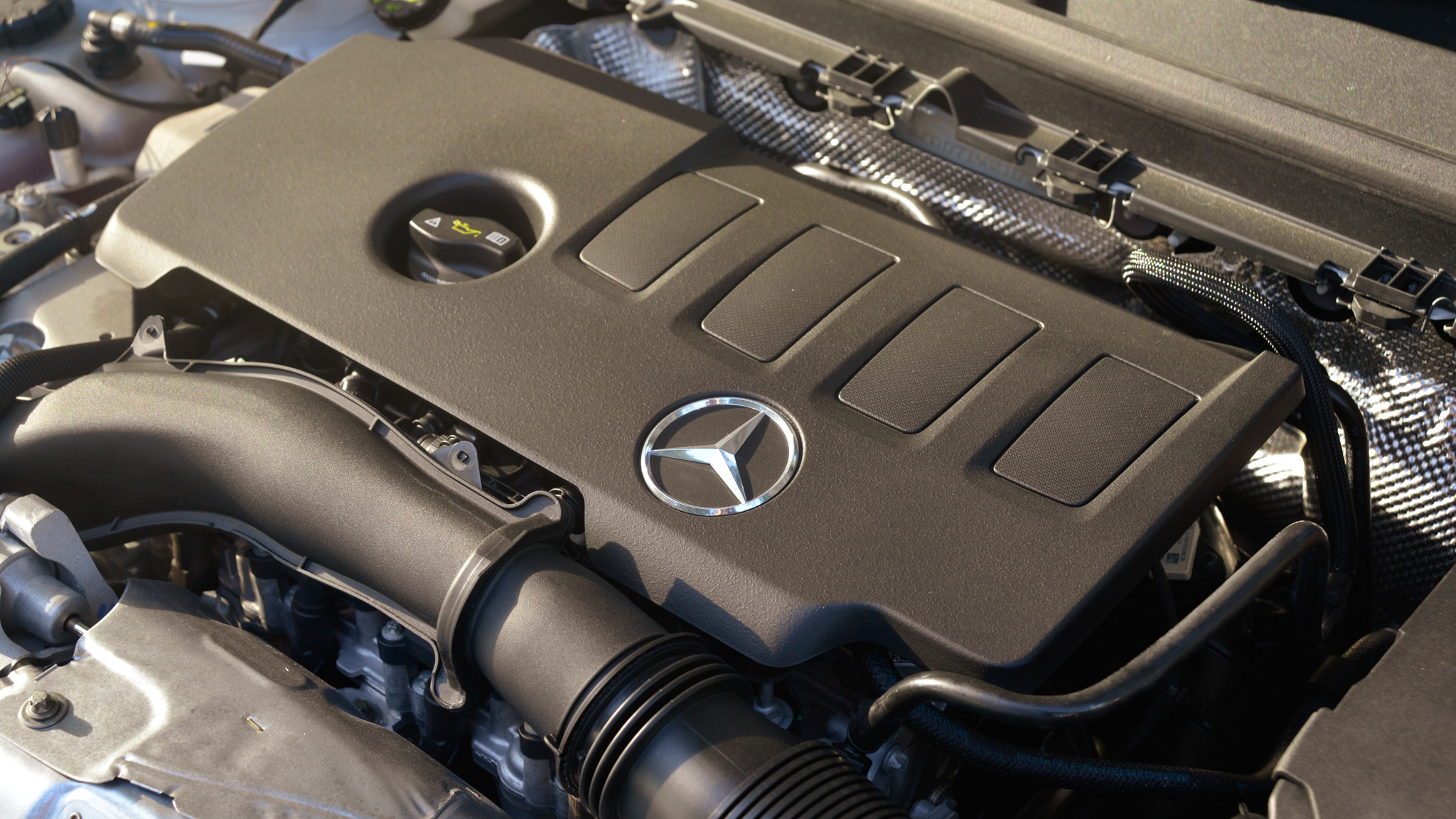 2021 Mercedes-Benz A250 Sedan CBU engine
